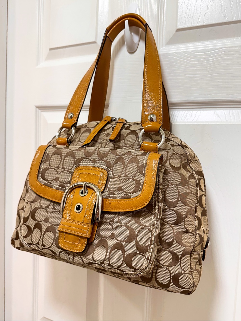 Coach Soho Buckle Dome Satchel Signature Jacquard Patent Leather Trim Bag - Picture 4 of 16